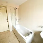 Cosy Country Escape | Fireplace & Views | & York Leeds (West Yorkshire)