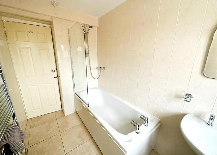 Cosy Country Escape | Fireplace & Views | & York Leeds (West Yorkshire)