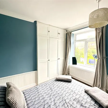 Cosy Country Escape | Fireplace & Views | & York