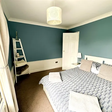 Cosy Country Escape | Fireplace & Views | & York Leeds