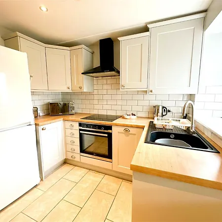 Cosy Country Escape | Fireplace & Views | & York