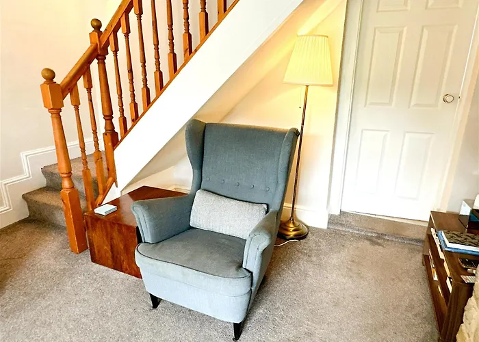 Cosy Country Escape | Fireplace & Views | & York Holiday home Leeds (West Yorkshire)