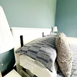 Cosy Country Escape | Fireplace & Views | & York * 리즈